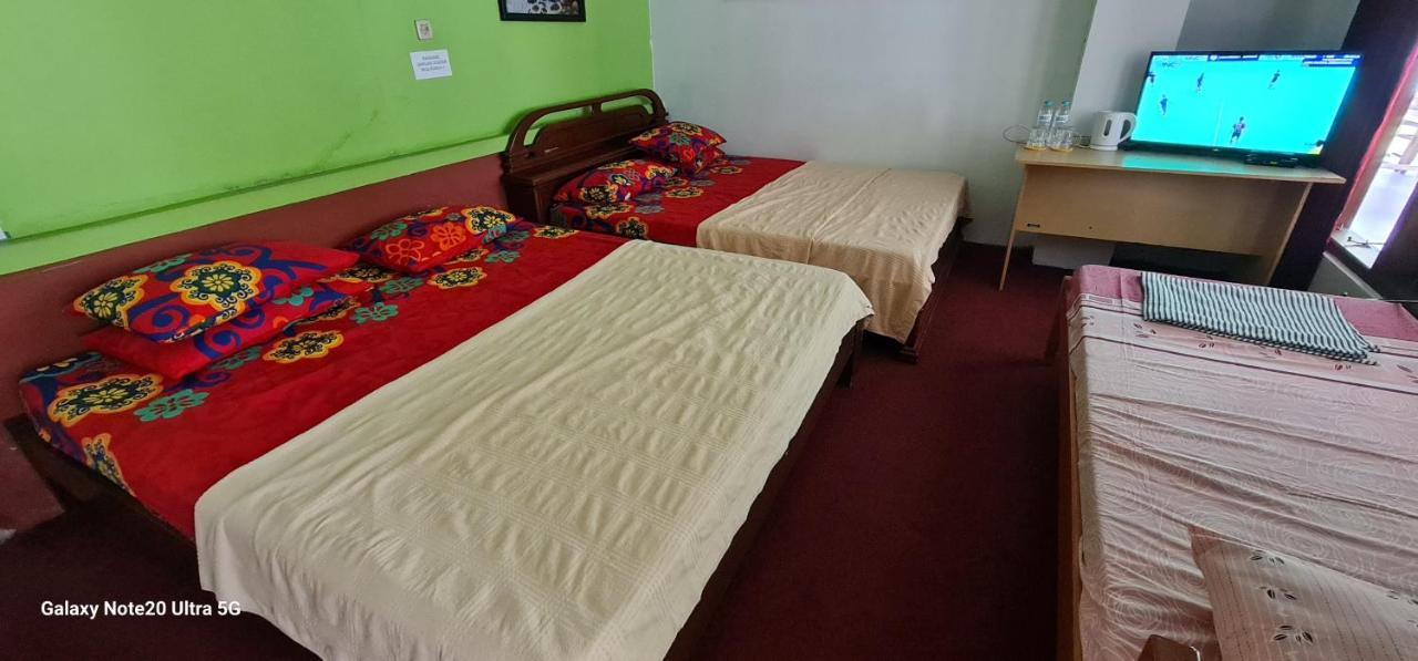 Homestay Triniti Lembang Extérieur photo