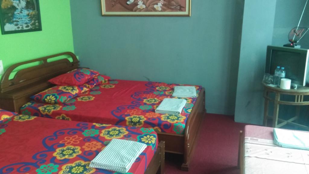 Homestay Triniti Lembang Extérieur photo
