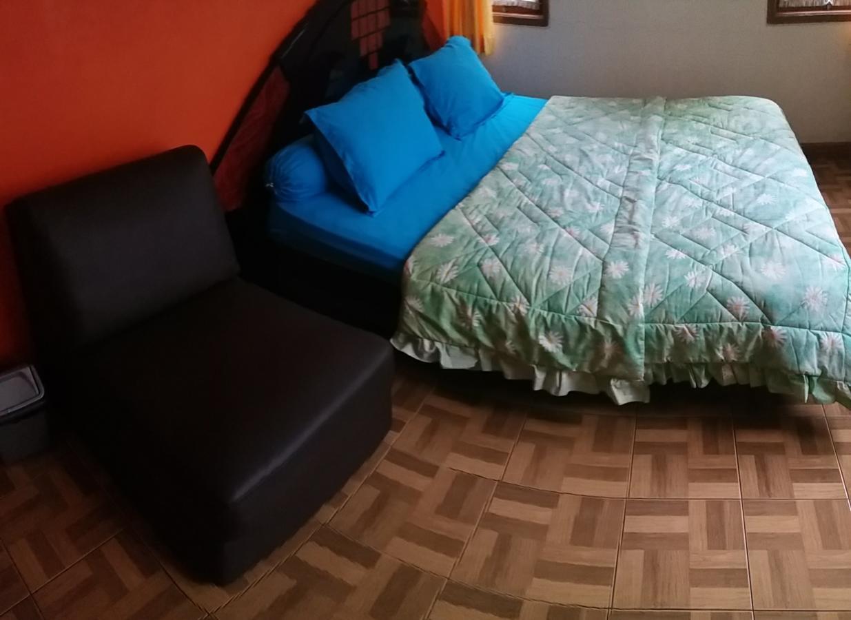 Homestay Triniti Lembang Extérieur photo